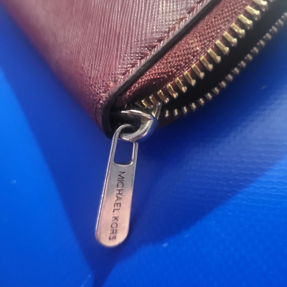 Michael Kors Burgundy Zip Wallet - Picture 4 of 6